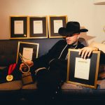 KAPO RECIBE RECONOCIMIENTO COMO “POP/LATIN RHYTHM SONGWRITER OF THE YEAR” EN LOS SESAC AWARDS